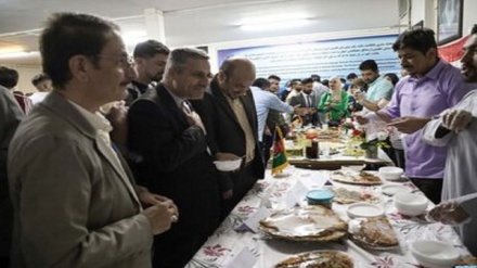 برگزاری جشنواره غذای ملل در دانشگاه بین المللی امام خمینی(ره)