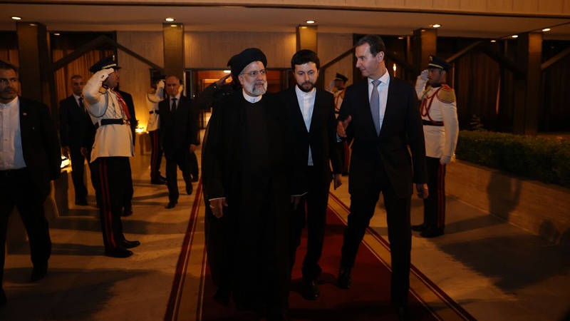 ईरानी राष्ट्रपति सीरिया यात्रा की समाप्ति के बाद तेहरान पहुंच गये