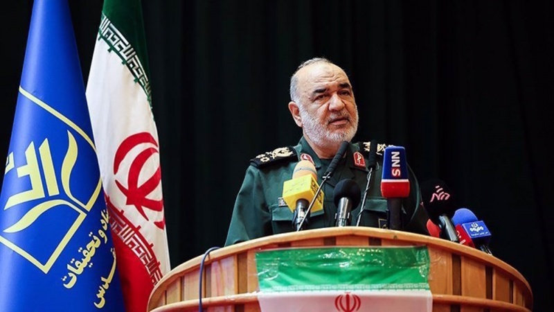  Enemies' withdrawal from Islamic lands 'result of resistance': IRGC chief 