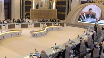 Syrian President: Affairs should be rearranged without foreign interventions