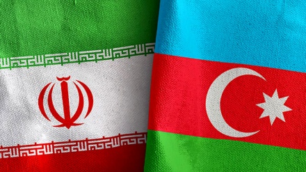 Iran, espulsi quattro diplomatici azeri dal Paese