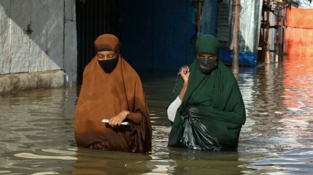 ソマリアで豪雨、20万人避難