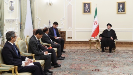 Raisi: Irani dhe India duhet të luajnë një rol më efektiv në rendin e ri botëror