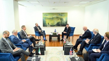 Kurti zhvillon takim me ambasadorët e QUINT-it