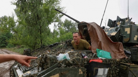 यूक्रेन जंगः ज़ाबारोजिया में धमाके, वाशिंग्टन से यूक्रेन को क्लस्टर बम सप्लाई किए जाने की अटकलें