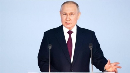 پوتین: غرب خواستار تداوم جنگ با روسیه است