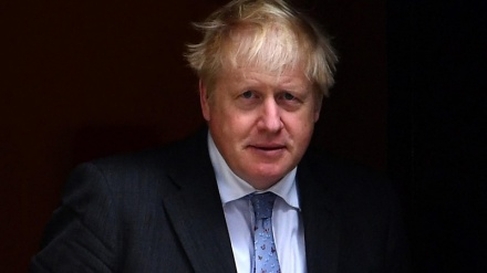 Scandalo Partygate, nuova condanna a Johnson per aver mentito al parlamento