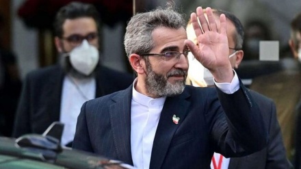 伊朗外交部副部长在阿布扎比会见欧洲三驾马车