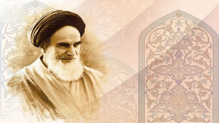 امام خمینی (ره) در بیان مسلمانان جهان