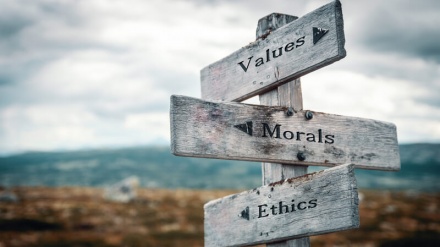 世論調査で、米の倫理的価値観崩壊が浮き彫りに