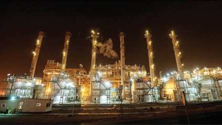 イラン南部にガス輸出ハブ港の建設計画