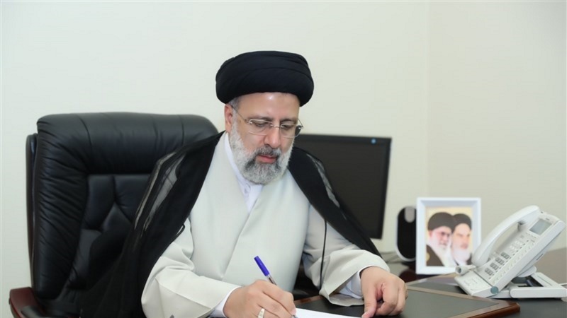 Presidente Raisi: non permettiamo che il movimento del ‘15 Khordad’ venga distorto con false narrazioni