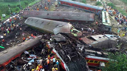 İran'dan tren kazası için Hindistan'a taziye mesajı