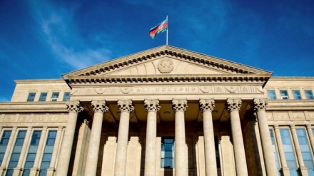 Şərlənən dindara hökm oxundu