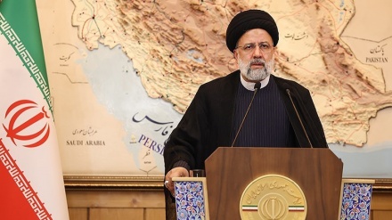 President Raeisi:  Iran signs 35 documents with Latin American states