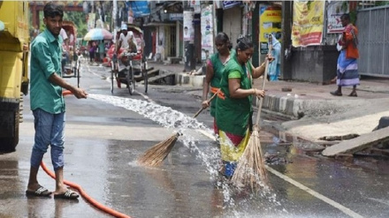 ঢাকায় ২৪ ঘন্টায় কোরবানীর বর্জ্য অপসারণে তৎপর দুই সিটি কর্পোরেশন