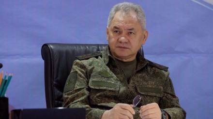 Russia's defense chief visits front-line troops after Wagner mutiny, urges vigilance