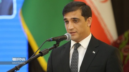 Ironədə bıə Tırkəməniston Respublika sərkonsul, bə 2 qılə kişvəri rabitəon zumandəti təkidış kardə.