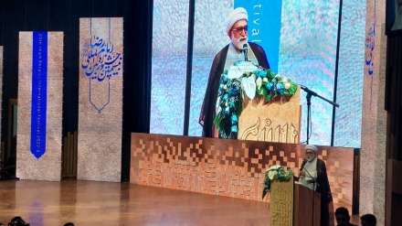 برگزاری مراسم اختتامیه جشنواره بین المللی امام رضا(ع)در مشهد 