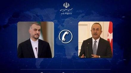 İron və Tırkiyə xarıci vəziron telefoniyə votımon