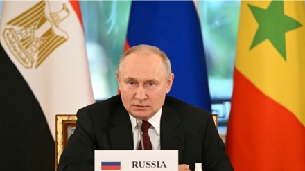 Crisi ucraina, Putin: bene l'approccio equilibrato dei paesi africani