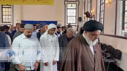 (VIDEO) La preghiera dell'Eid al-Adha a Londra