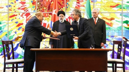 Iran, Cuba sign 6 major cooperation deals