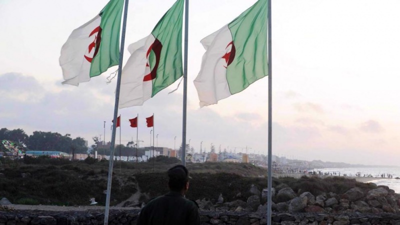  Algeria FM hits back at French criticism of national anthem 