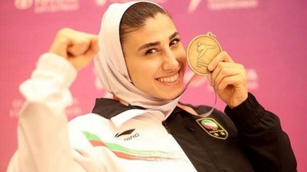Нахид Киани вошла в историю, выиграв золотую медаль чемпионата мира по тхэквондо