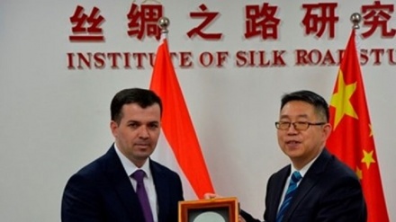 افتتاح «مرکز مطالعات تاجیکستان» در شیان چین