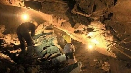 ベネズエラの金鉱山で崩落　不法侵入者12人が死亡
