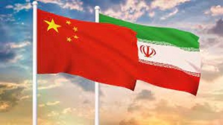 Iran: oltre 2,4 miliardi di dollari di esportazioni verso la Cina in due mesi