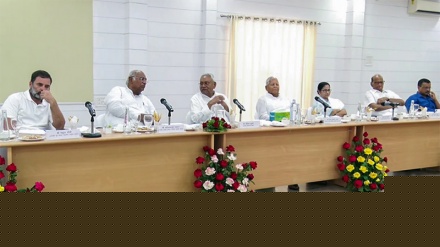 ভারতের আসন্ন লোকসভা নির্বাচনে কেন্দ্রীয় সরকারকে হটানোর ডাক   