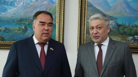 دیدار رئیس منطقه سغد با سفیر قرقیزستان در تاجیکستان