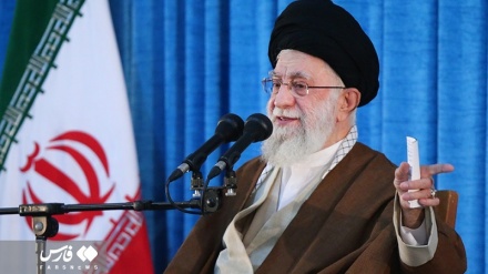 Leader: Arrogant powers’ enmity toward Iran will not end if nation retreats