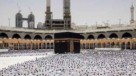 सऊदी अरब में गूंजने वाली अल्लाहुम्मा लब्बैक की आवाज़ों ने पूरी दुनिया के मुसलमानों के दिलों में भरा जोश