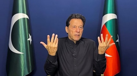 Imran Khan accuses Pakistan's military of seeking to destroy his party, imprison him