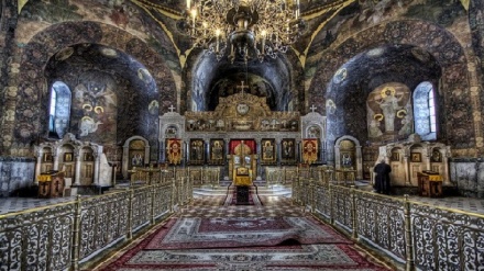 Russia, intelligence: Kiev vuole trasferire le reliquie cristiane in Italia