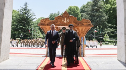 Presiden Iran Sambut Hangat Kunjungan Mitranya dari Uzbekistan