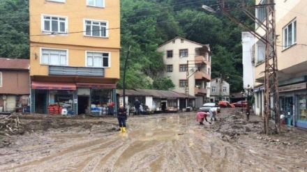 Türkiye'nin Giresun ilçesinde selde bir kişi öldü