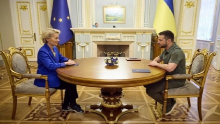 Иттиҳодияи Аврупо бастаи кумакии 50 миллиардевроӣ барои Украина омода кардааст