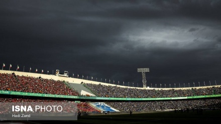 (FOTO DEL GIORNO) Stadio Azadi di Tehran, Esteghlal vs Perspolis