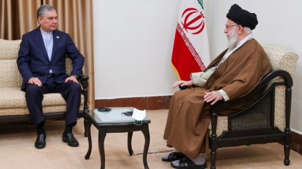 Ayatollah Khamenei: Iran ist entschlossen, wichtigen Transitkorridor fertigzustellen