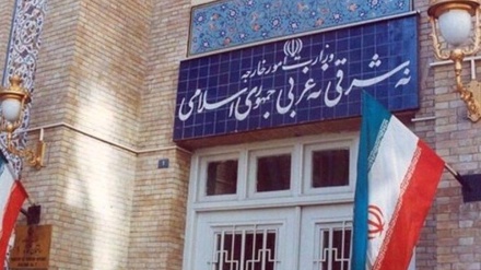 Iran, convocato l'incaricato d'affari svedese dopo l'offesa al Corano a Stoccolma