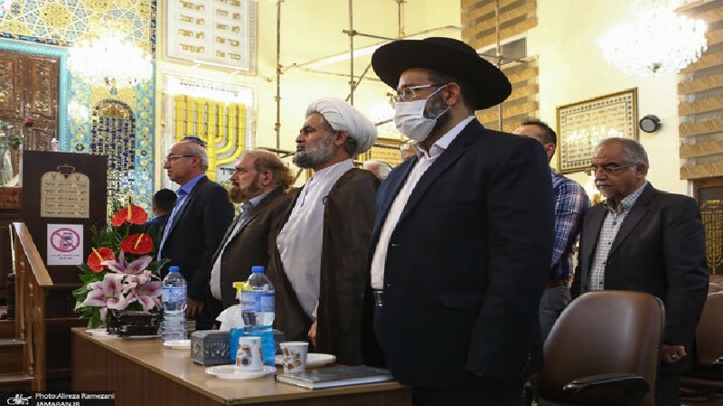 יהודי איראן השתתפו בטקס לזכרו של  האימאם חומייני ז