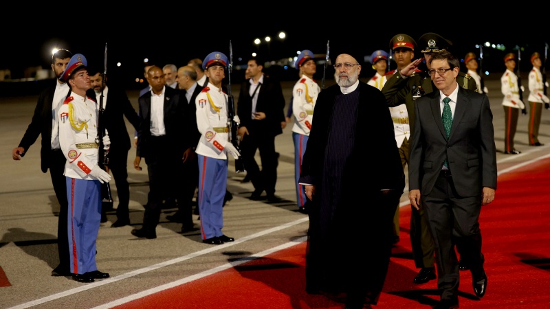 伊朗总统访问古巴