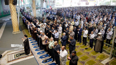 Праздничная молитва Ид аль-Адха по всему Ирану