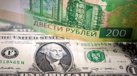 ロシアの銀行関係者、「米ドルの覇権は近く終焉」