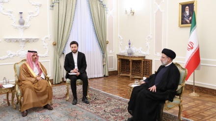 Raisi: i nemici, in primis Israele, infastiditi dal riavvicinamento Iran-Arabia Saudita + VIDEO