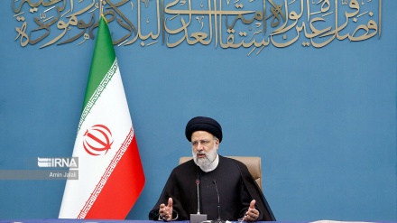 Rəyisi Muxtəlifə tribunonku bə İslomi İnğilob və nizomi xıdməton təbyin kardey təkid kardışe